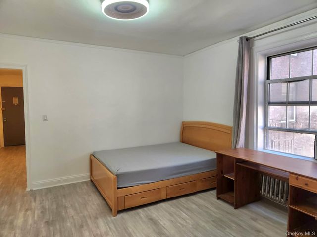 55-23 31st Avenue 3H, Woodside, NY 11377