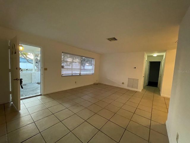 471 KEENE PARK DRIVE E, Largo, FL 33771