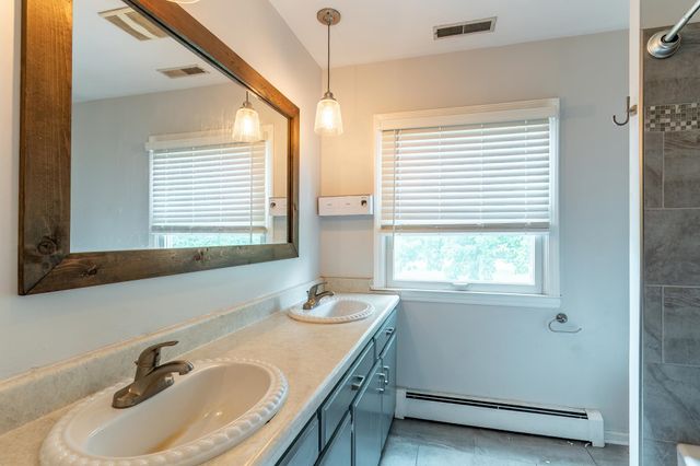 15707 Bluffton Road, Fort Wayne, IN 46819