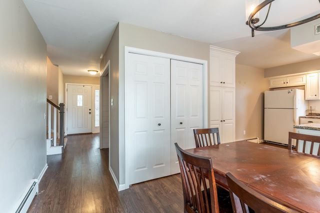 15707 Bluffton Road, Fort Wayne, IN 46819