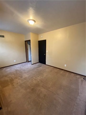 6958 Monticello St, Homewood Brushton, PA 15208