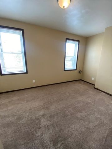 6958 Monticello St, Homewood Brushton, PA 15208