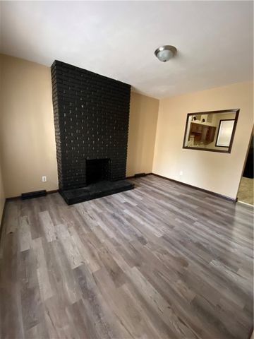 6958 Monticello St, Homewood Brushton, PA 15208