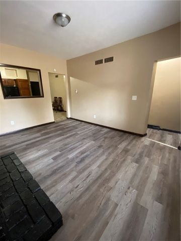 6958 Monticello St, Homewood Brushton, PA 15208