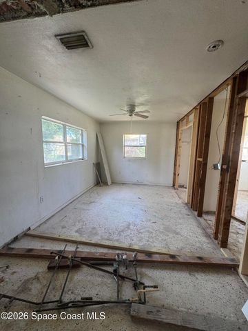 990 Sparkman Street, Melbourne, FL 32935