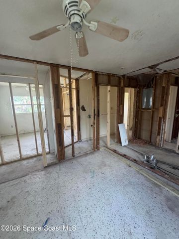 990 Sparkman Street, Melbourne, FL 32935