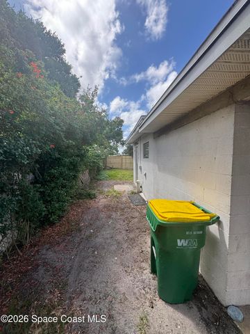 990 Sparkman Street, Melbourne, FL 32935