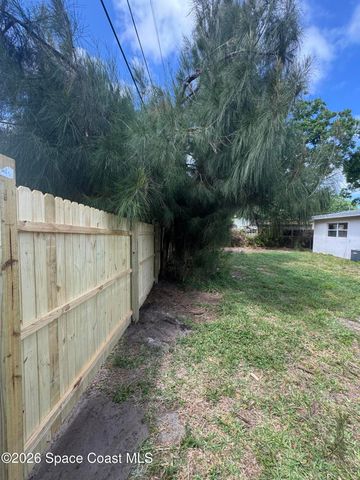 990 Sparkman Street, Melbourne, FL 32935