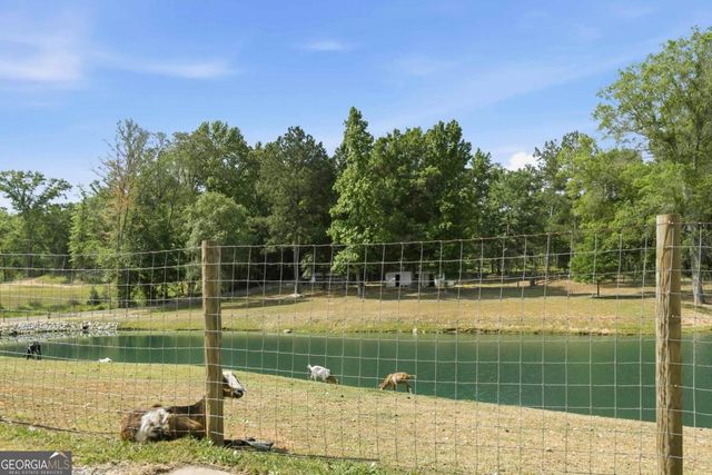 1361 West Broad Street, Greensboro, GA 30642