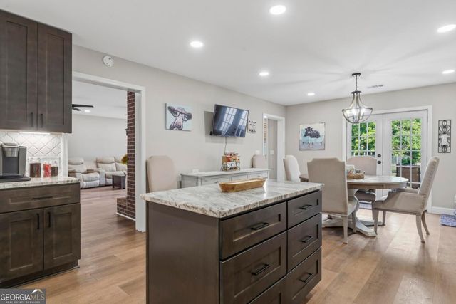 1361 West Broad Street, Greensboro, GA 30642