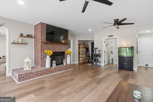 1361 West Broad Street, Greensboro, GA 30642