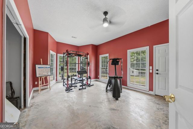 1361 West Broad Street, Greensboro, GA 30642