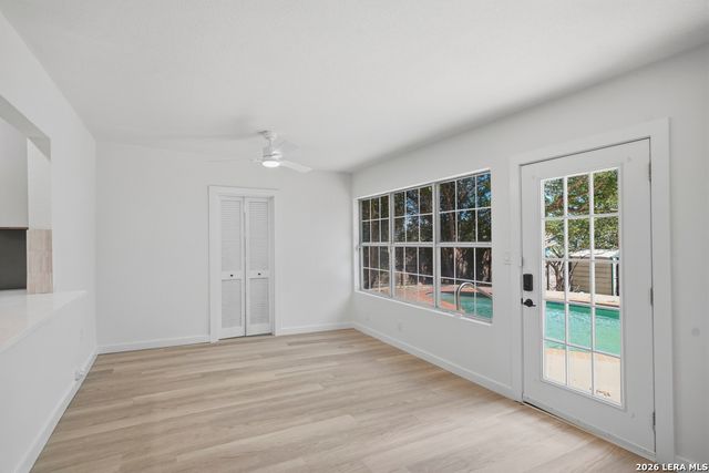 16602 Hunting Valley St, San Antonio, TX 78247