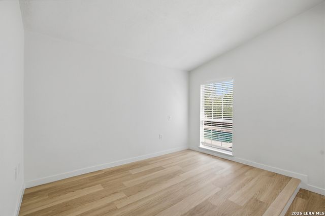 16602 Hunting Valley St, San Antonio, TX 78247