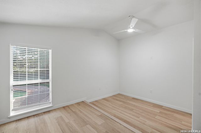 16602 Hunting Valley St, San Antonio, TX 78247