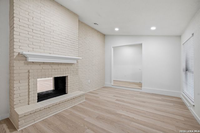 16602 Hunting Valley St, San Antonio, TX 78247