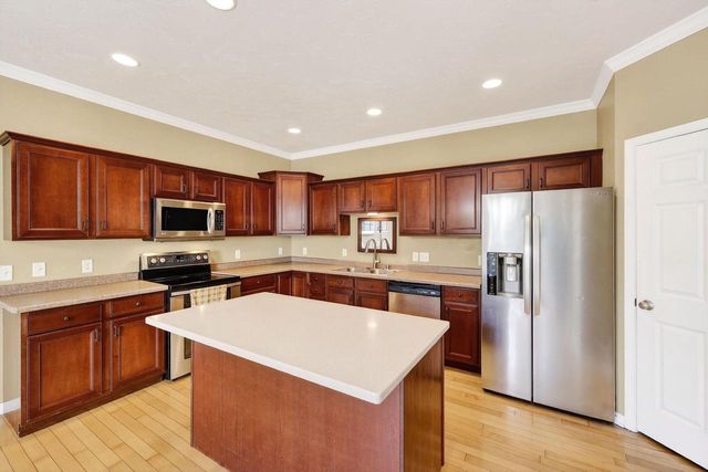 5222 Sassafras Drive, Fitchburg, WI 53711