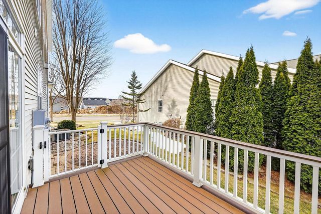 5222 Sassafras Drive, Fitchburg, WI 53711