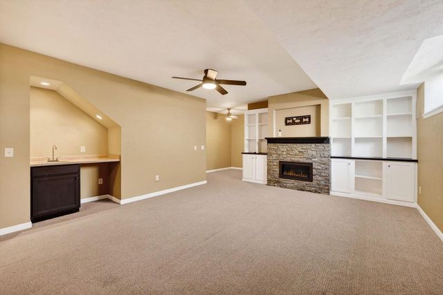 5222 Sassafras Drive, Fitchburg, WI 53711