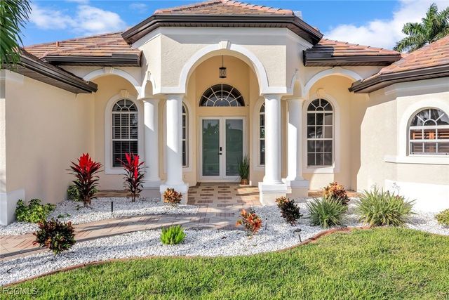 4518 SW 22nd PL, Cape Coral, FL 33914