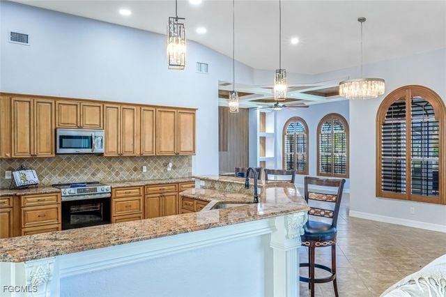 4518 SW 22nd PL, Cape Coral, FL 33914