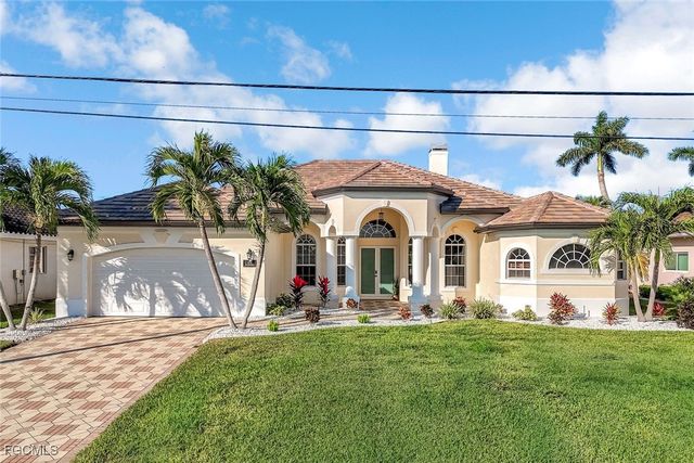 4518 SW 22nd PL, Cape Coral, FL 33914