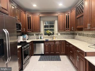 3802 SPRING GARDEN ST, Philadelphia, PA 19104