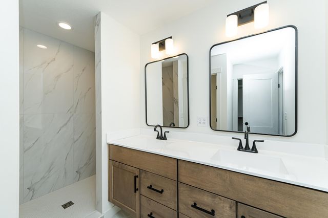 1816 Robinson Lane NE, Byron, MN 55920