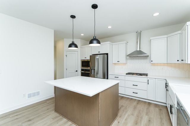 1816 Robinson Lane NE, Byron, MN 55920