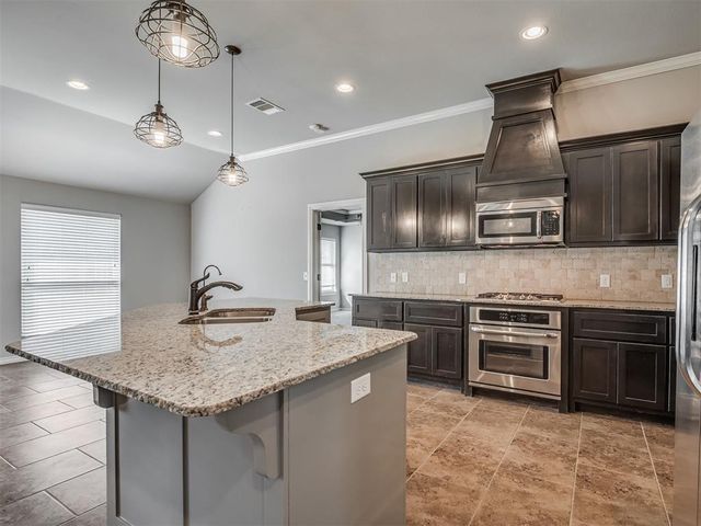 13604 Lark Lane, Oklahoma City, OK 73142