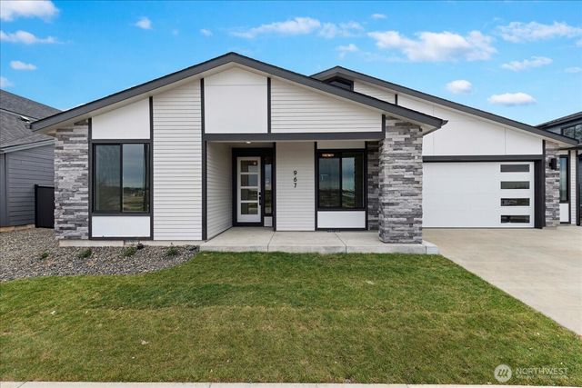 4165 SW Bigler Way, Port Orchard, WA 98367