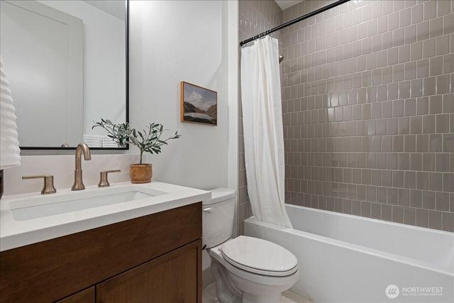 4165 SW Bigler Way, Port Orchard, WA 98367
