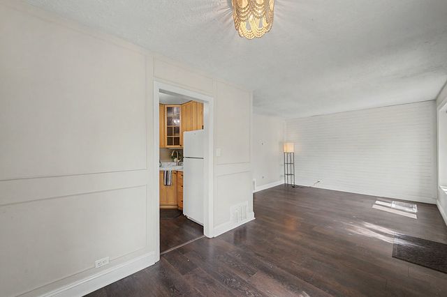 11336 S Avenue G, Chicago, IL 60617