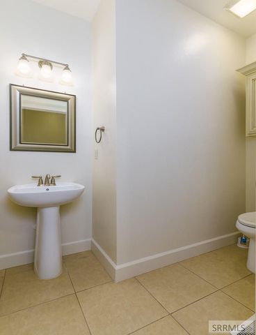 399 Adams Street, Chubbuck, ID 83202