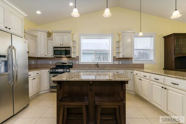 399 Adams Street, Chubbuck, ID 83202