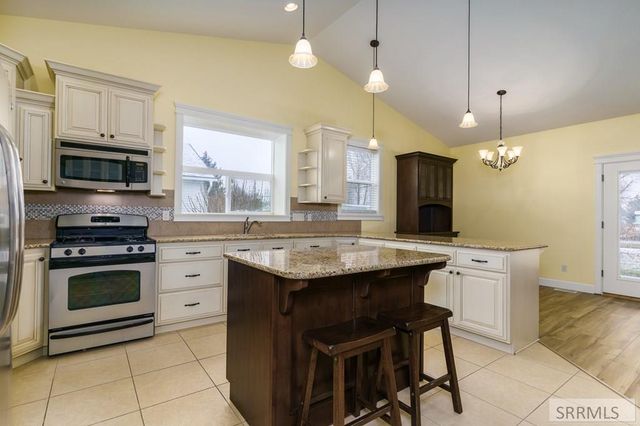 399 Adams Street, Chubbuck, ID 83202