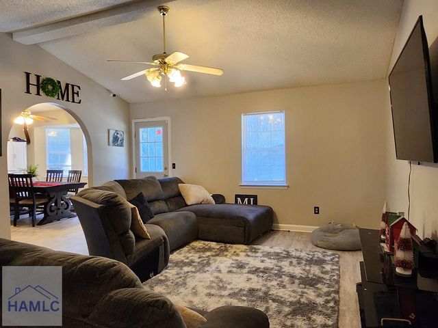 1010 Barley Drive, Hinesville, GA 31313