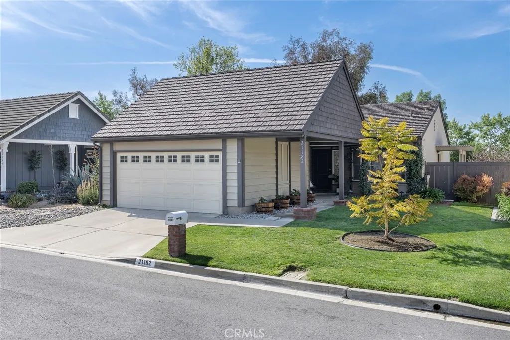 21182 Via Este, Yorba Linda, CA 92887