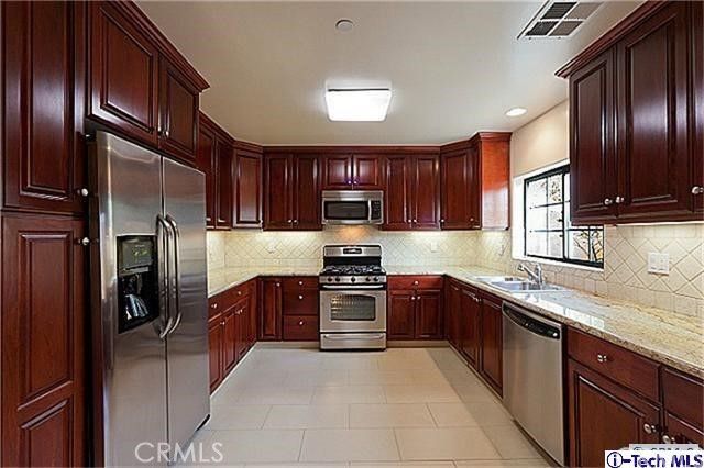 10214 Fernglen Avenue 4, Tujunga, CA 91042