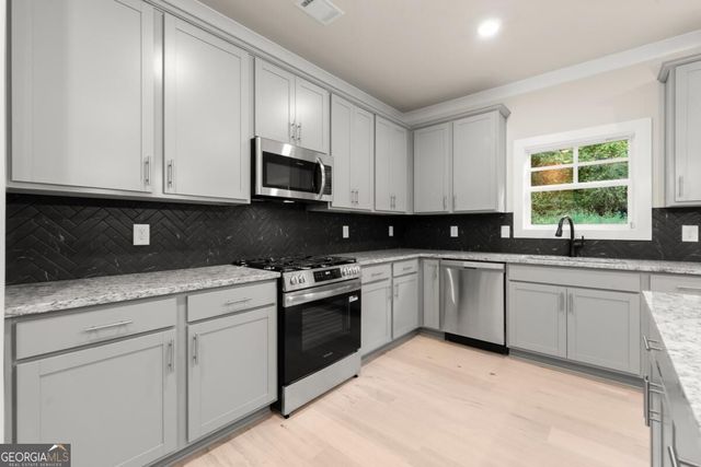 4306 Brookhaven Drive SE, Covington, GA 30014