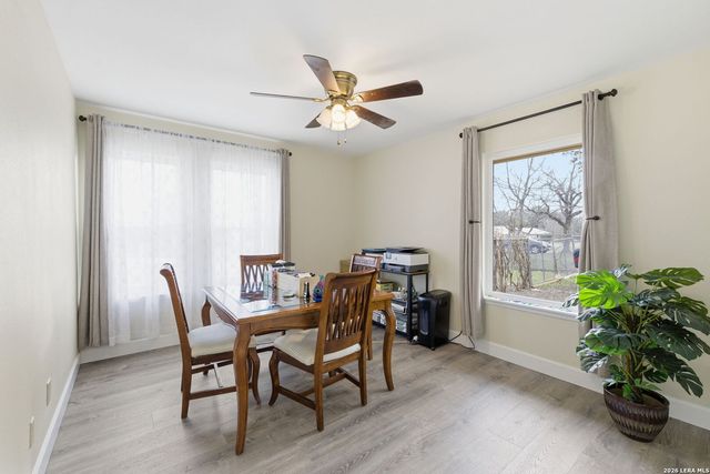 819 Pecan St., Blanco, TX 78606