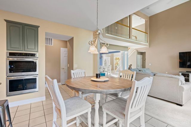 6875 Stonehedge Circle, Goshen Twp, OH 45140