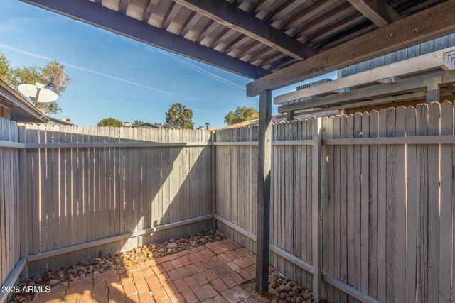 286 W PALOMINO Drive 26, Chandler, AZ 85225