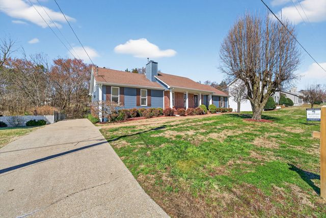 1421 Bluegrass Rd, Nolensville, TN 37135