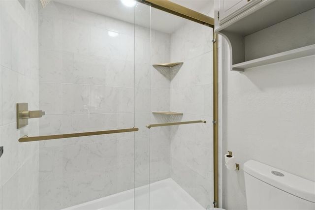 3881 Wild Canary Drive, Choctaw, OK 73020