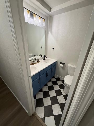 3881 Wild Canary Drive, Choctaw, OK 73020