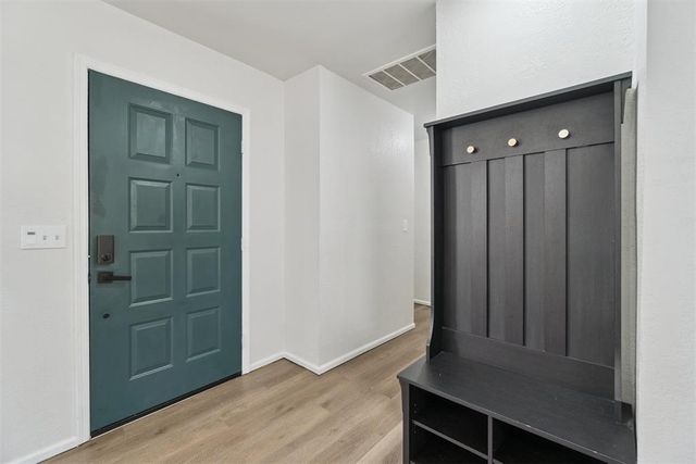 3881 Wild Canary Drive, Choctaw, OK 73020