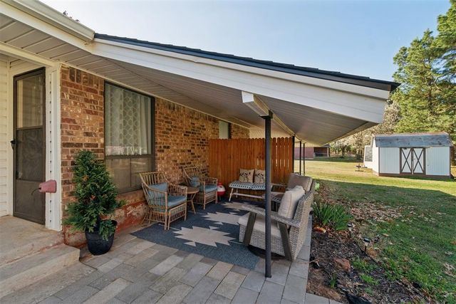 3881 Wild Canary Drive, Choctaw, OK 73020