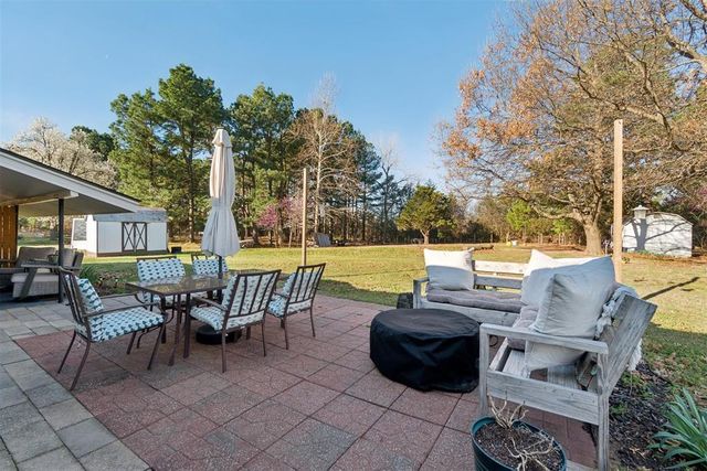 3881 Wild Canary Drive, Choctaw, OK 73020