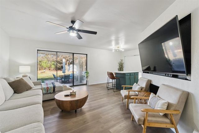 3881 Wild Canary Drive, Choctaw, OK 73020